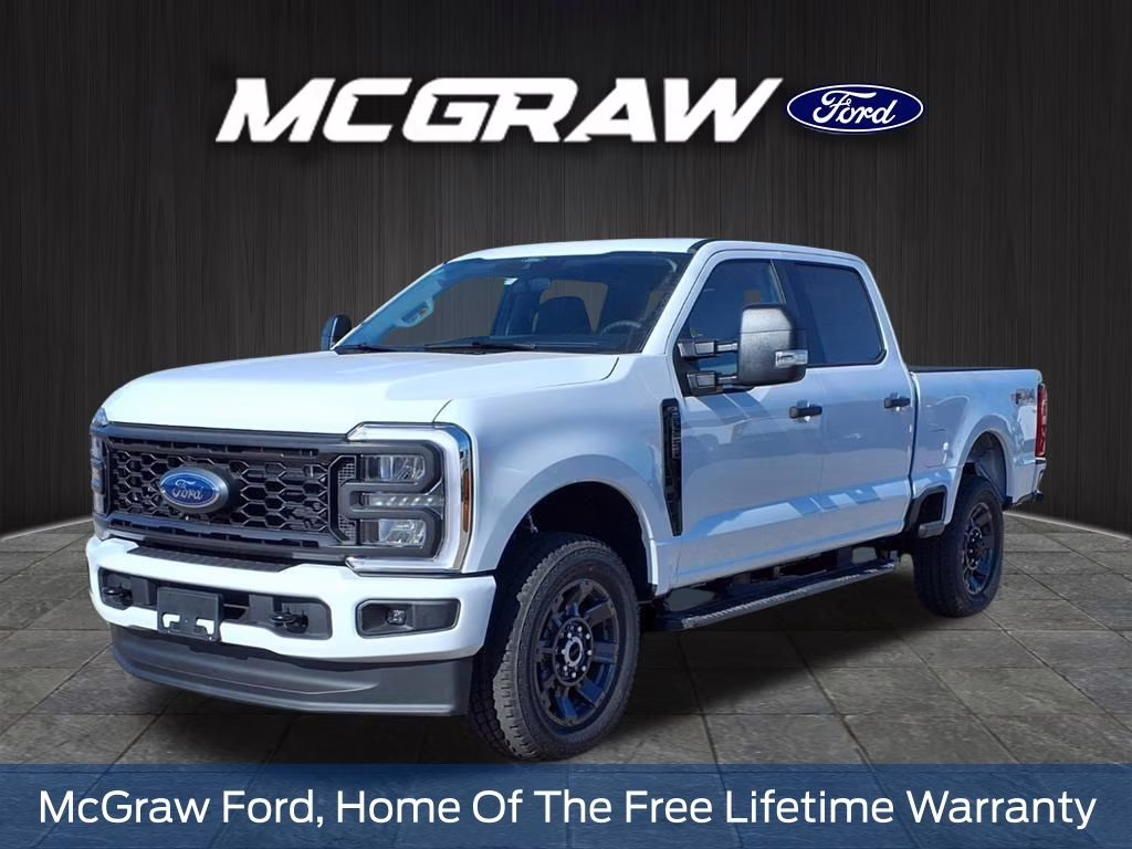 2026 Oxford White Ford Super Duty F-250 SRW XL 4X4 Truck
