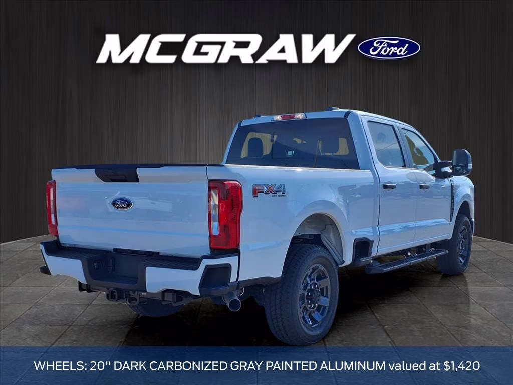 2026 Oxford White Ford Super Duty F-250 SRW XL 4X4 Truck