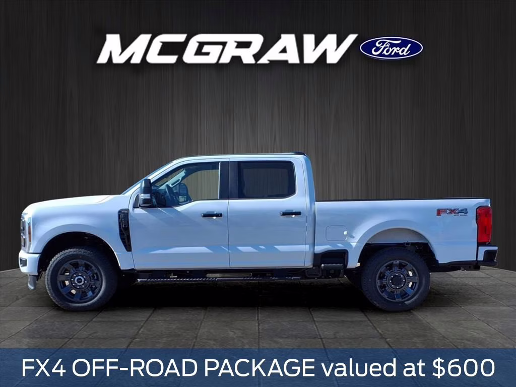 2026 Oxford White Ford Super Duty F-250 SRW XL 4X4 Truck