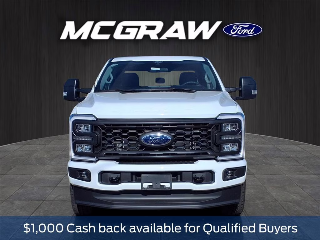 2026 Oxford White Ford Super Duty F-250 SRW XL 4X4 Truck