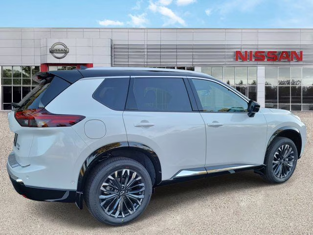 2026 Everest White Pearl/Super Black Nissan Rogue Platinum AWD SUV