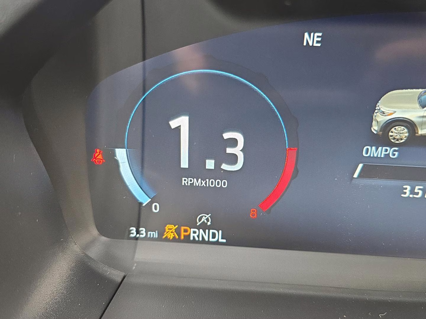 2026 Star White Metallic Tri-Coat Ford Explorer Active 4X4 SUV