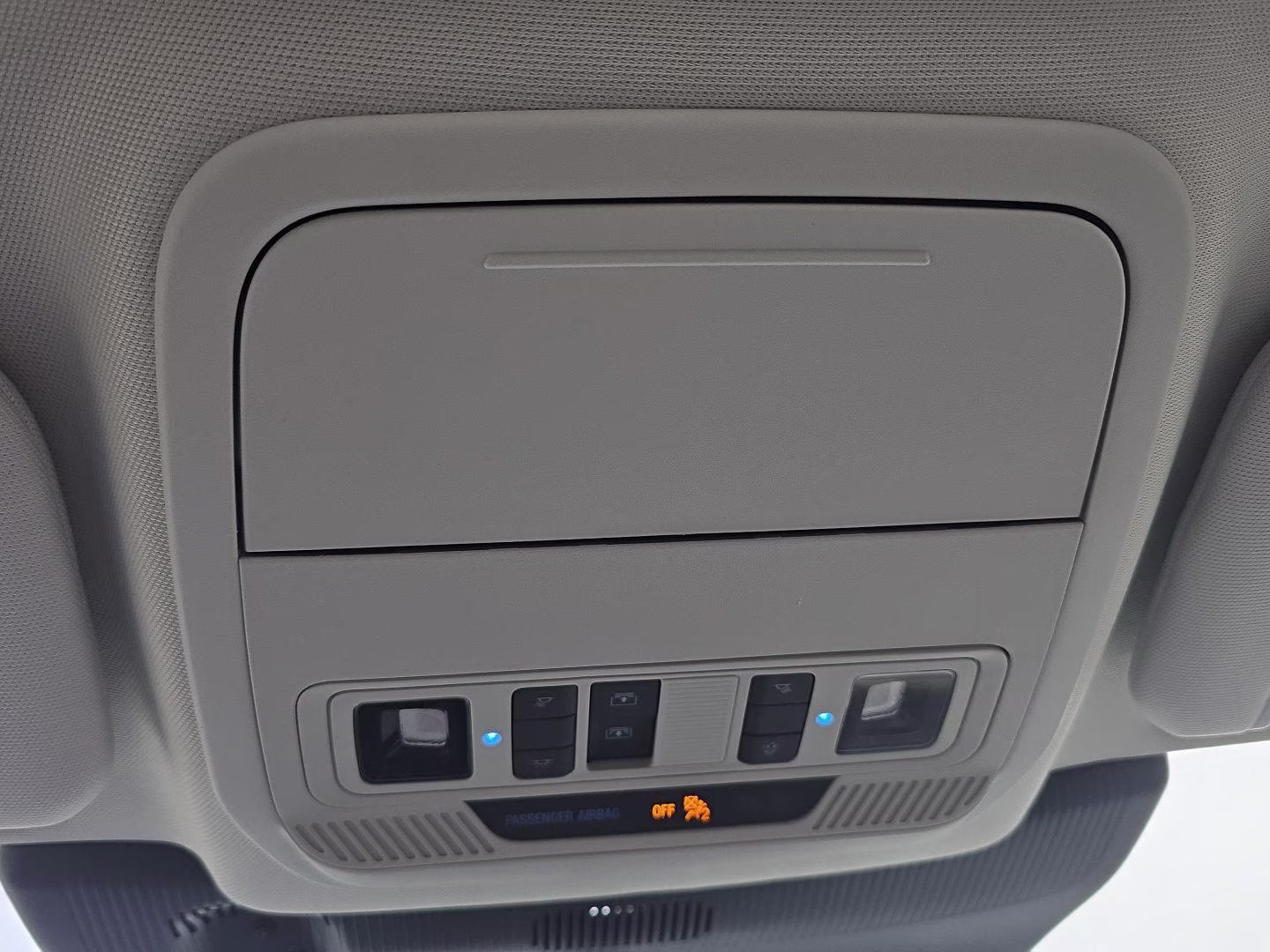 2026 Star White Metallic Tri-Coat Ford Explorer Active 4X4 SUV