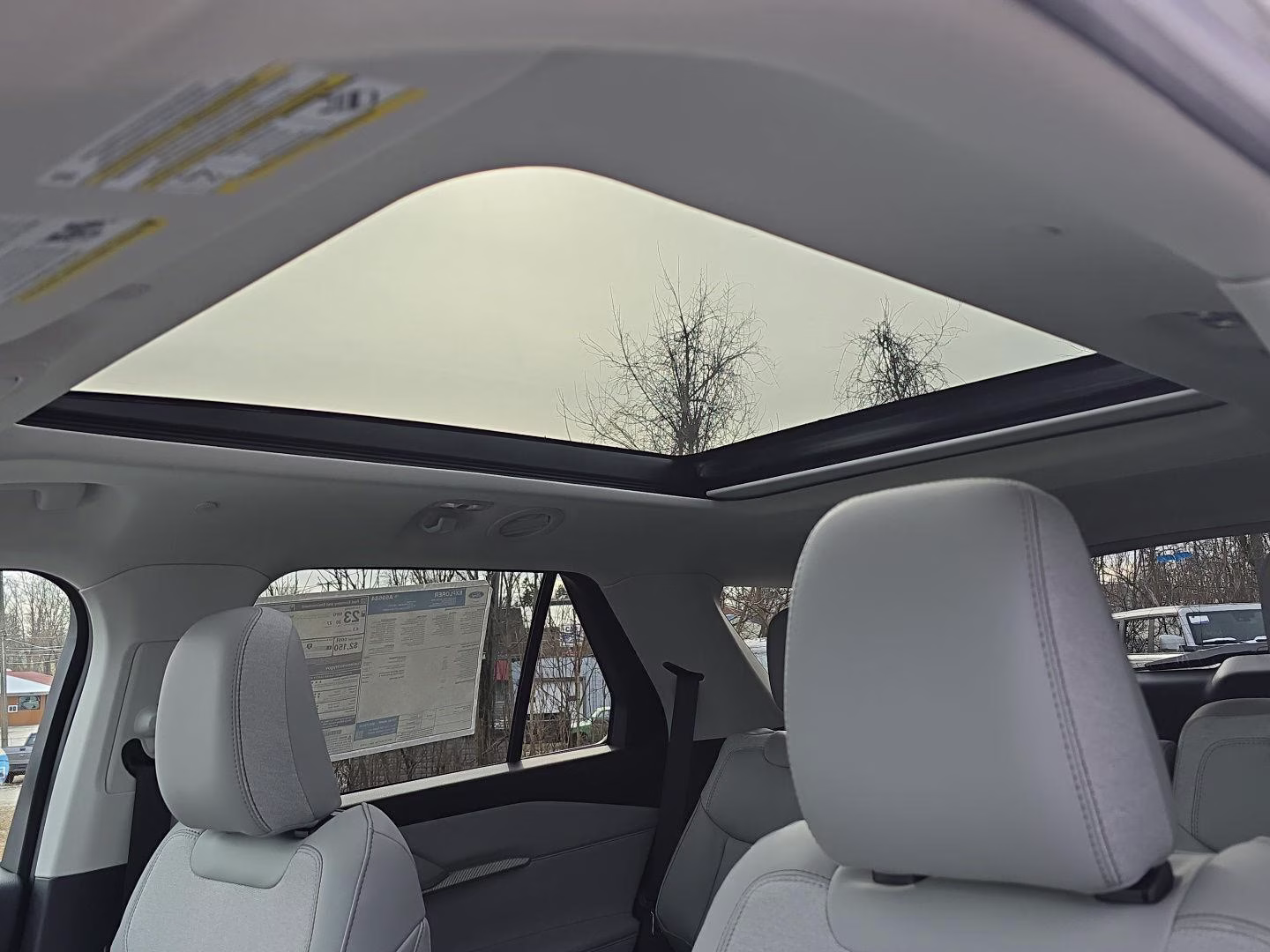 2026 Star White Metallic Tri-Coat Ford Explorer Active 4X4 SUV