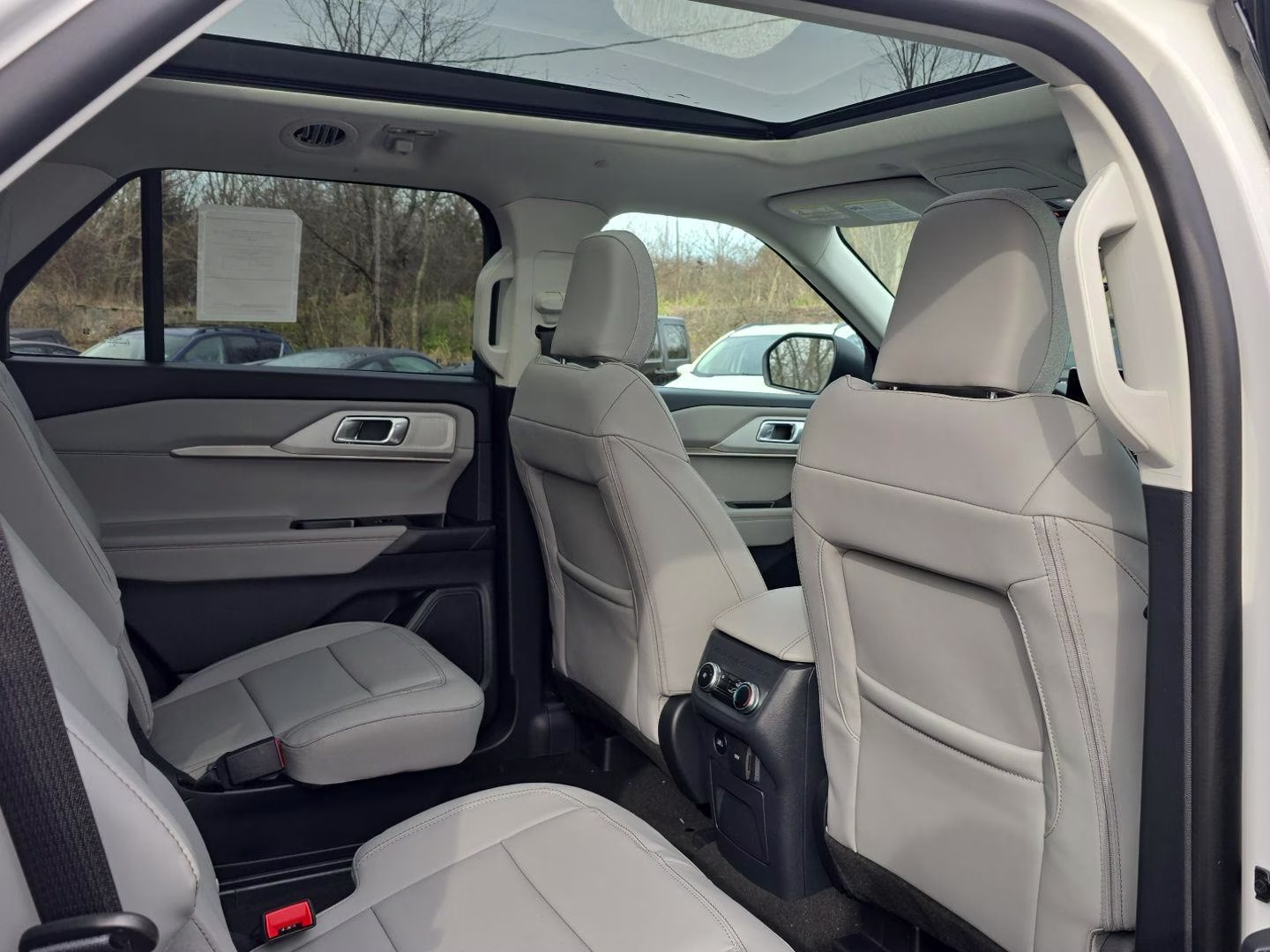 2026 Star White Metallic Tri-Coat Ford Explorer Active 4X4 SUV