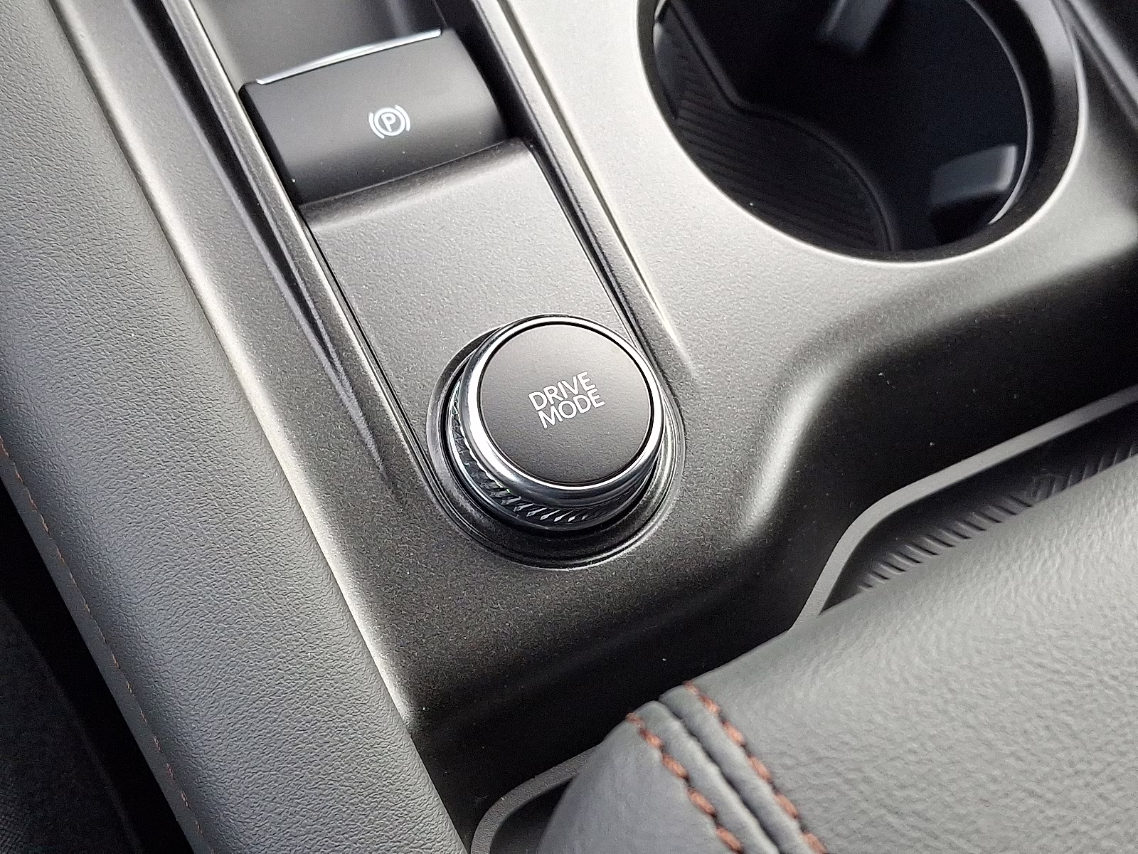 2026 Space White Metallic - A3 Ford Explorer Active 4X4