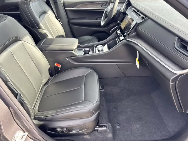 2026 Baltic Gray Metallic Clearcoat Jeep Grand Cherokee Limited RWD SUV