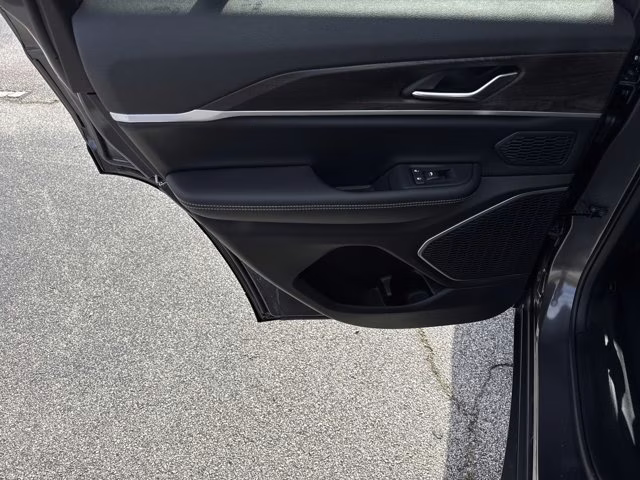 2026 Baltic Gray Metallic Clearcoat Jeep Grand Cherokee Limited RWD SUV