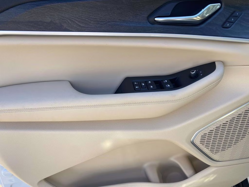 2026 Bright White Clearcoat Jeep Grand Cherokee Limited RWD SUV