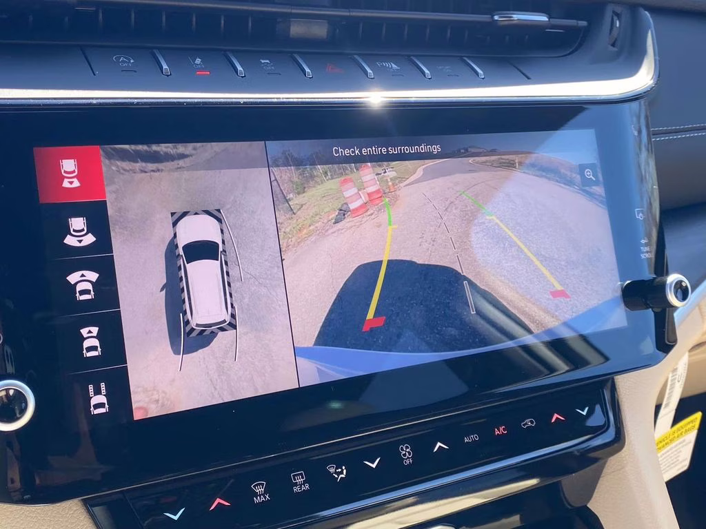 2026 Bright White Clearcoat Jeep Grand Cherokee Limited RWD SUV