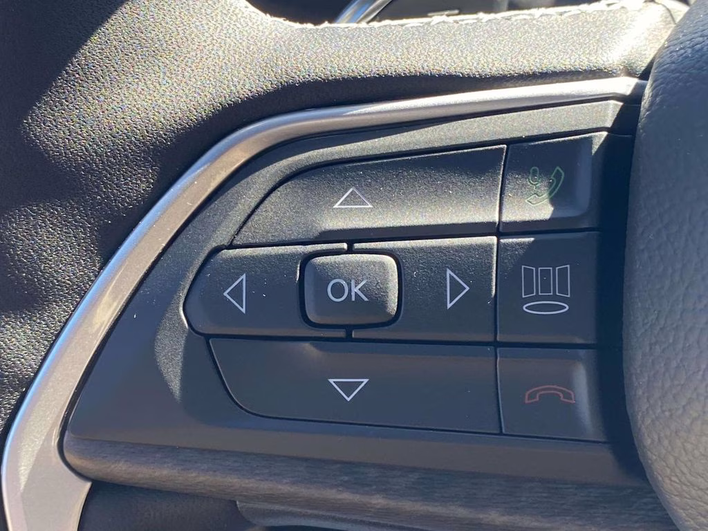 2026 Bright White Clearcoat Jeep Grand Cherokee Limited RWD SUV