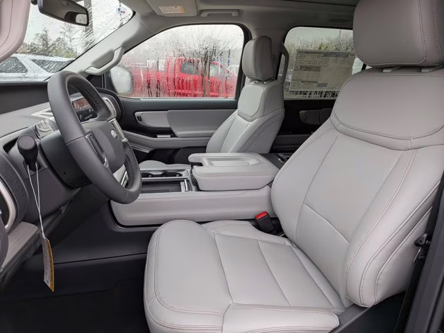 2025 Black Metallic Ford Expedition Max Active RWD SUV