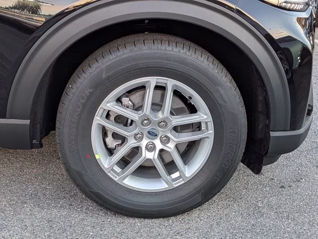 2026 Black Metallic Ford Explorer Active RWD SUV