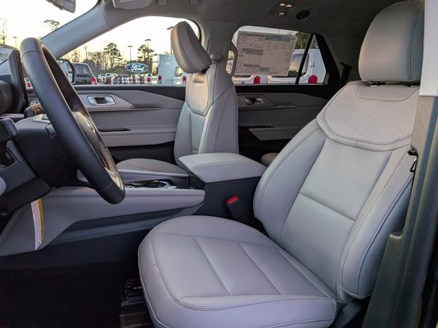 2026 Black Metallic Ford Explorer Active RWD SUV