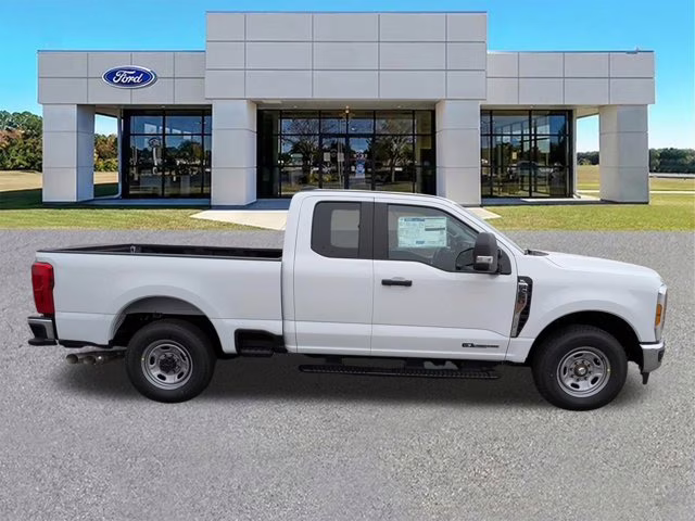 2026 Oxford White Ford Super Duty F-250 SRW XL RWD Truck
