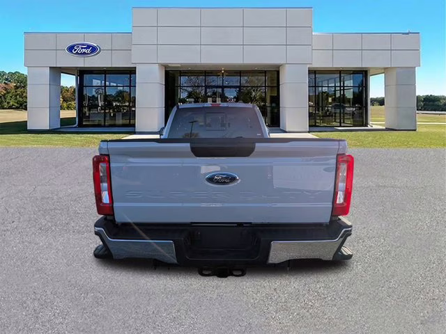 2026 Avalanche Ford Super Duty F-250 SRW XL RWD Truck