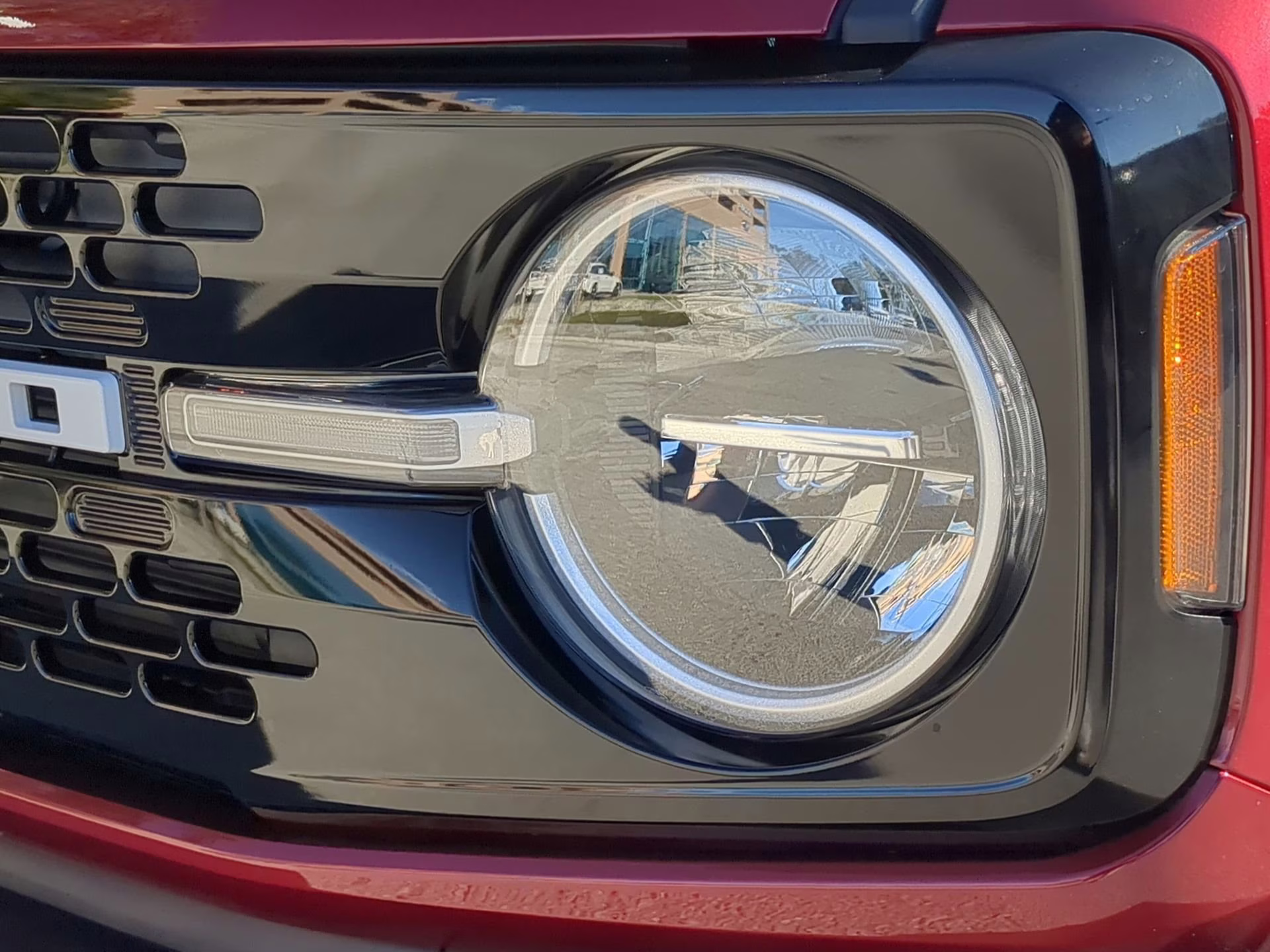 2025 Ruby Red Metallic Tinted Clearcoat Ford Bronco Big Bend 4X4 Convertible