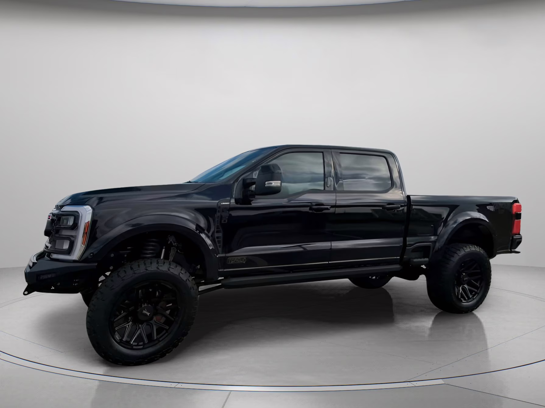 2026 Agate Black Metallic Ford Super Duty F-250 SRW LARIAT Crew Cab Pickup 4X4 Truck