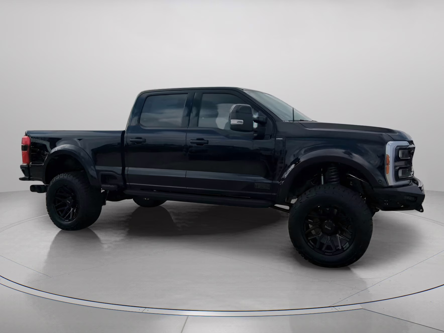 2026 Agate Black Metallic Ford Super Duty F-250 SRW LARIAT Crew Cab Pickup 4X4 Truck