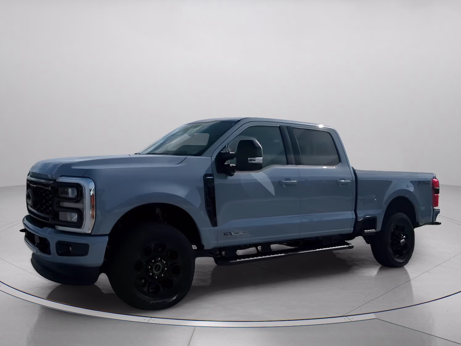 2026 Glacier Gray Metallic Tri-Coat Ford Super Duty F-250 SRW LARIAT Crew Cab Pickup 4X4 Truck