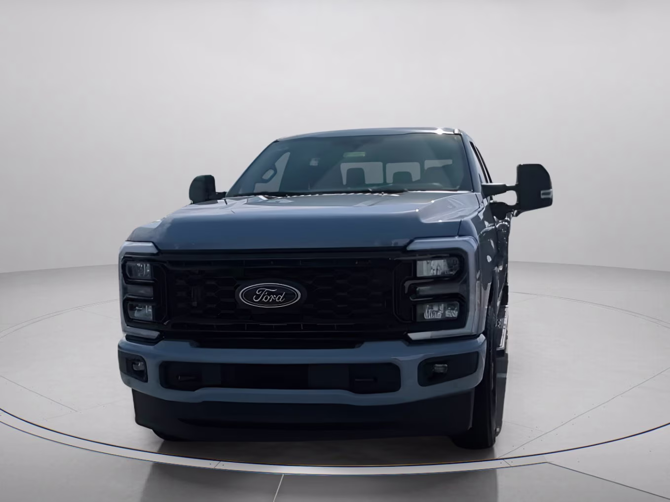 2026 Glacier Gray Metallic Tri-Coat Ford Super Duty F-250 SRW LARIAT Crew Cab Pickup 4X4 Truck