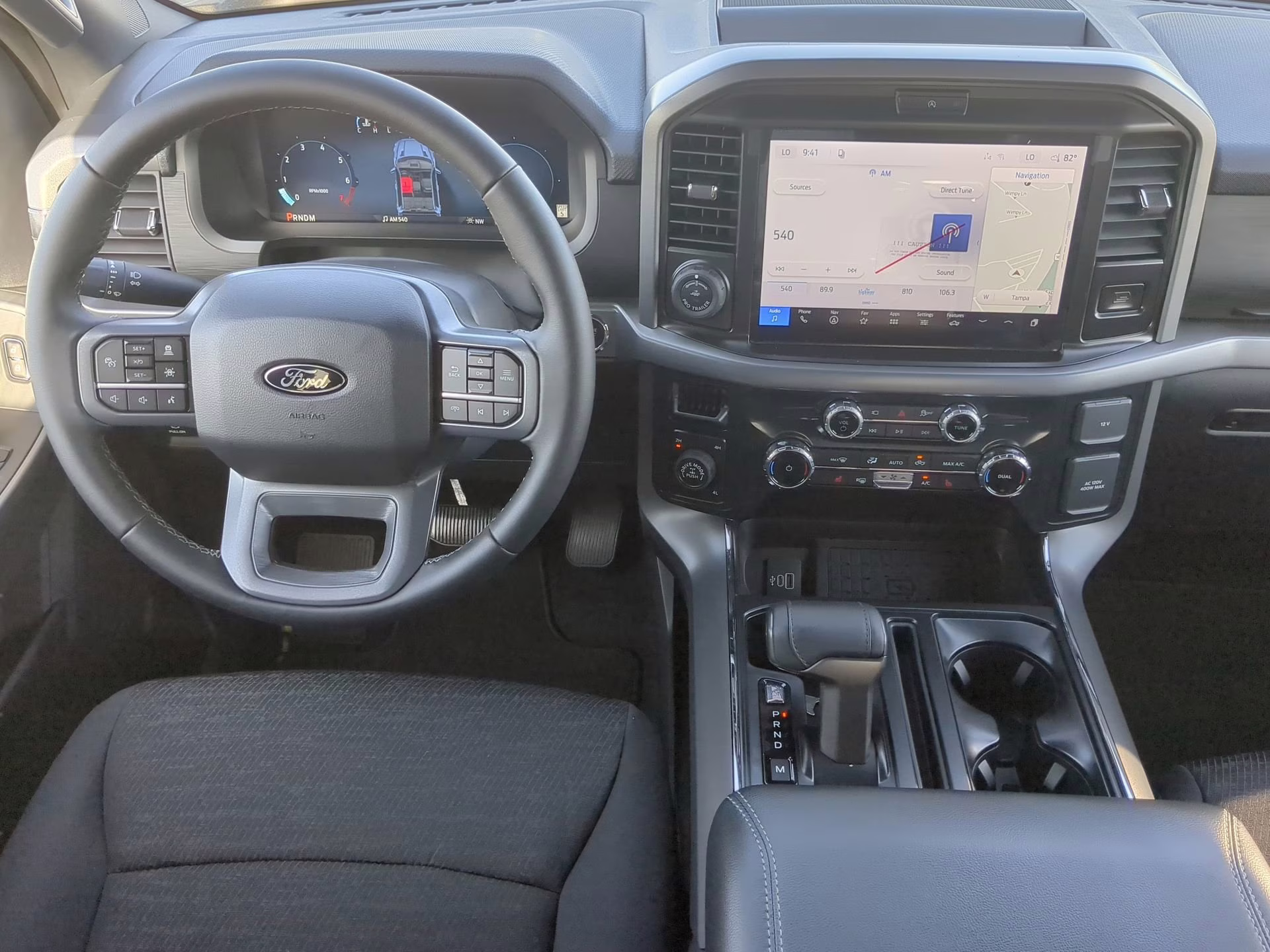 2026 Oxford White Ford F-150 XLT Crew Cab Pickup 4X4 Truck