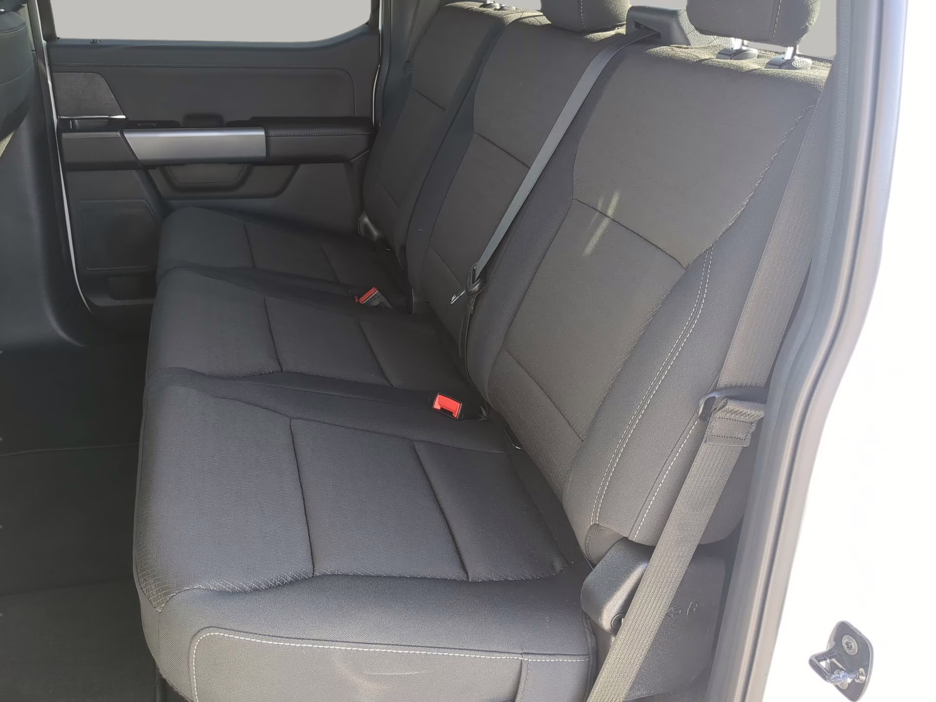 2026 Oxford White Ford F-150 XLT Crew Cab Pickup 4X4 Truck