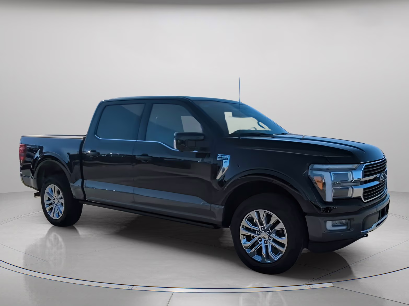 2026 Agate Black Metallic Ford F-150 King Ranch Crew Cab Pickup 4X4 Truck