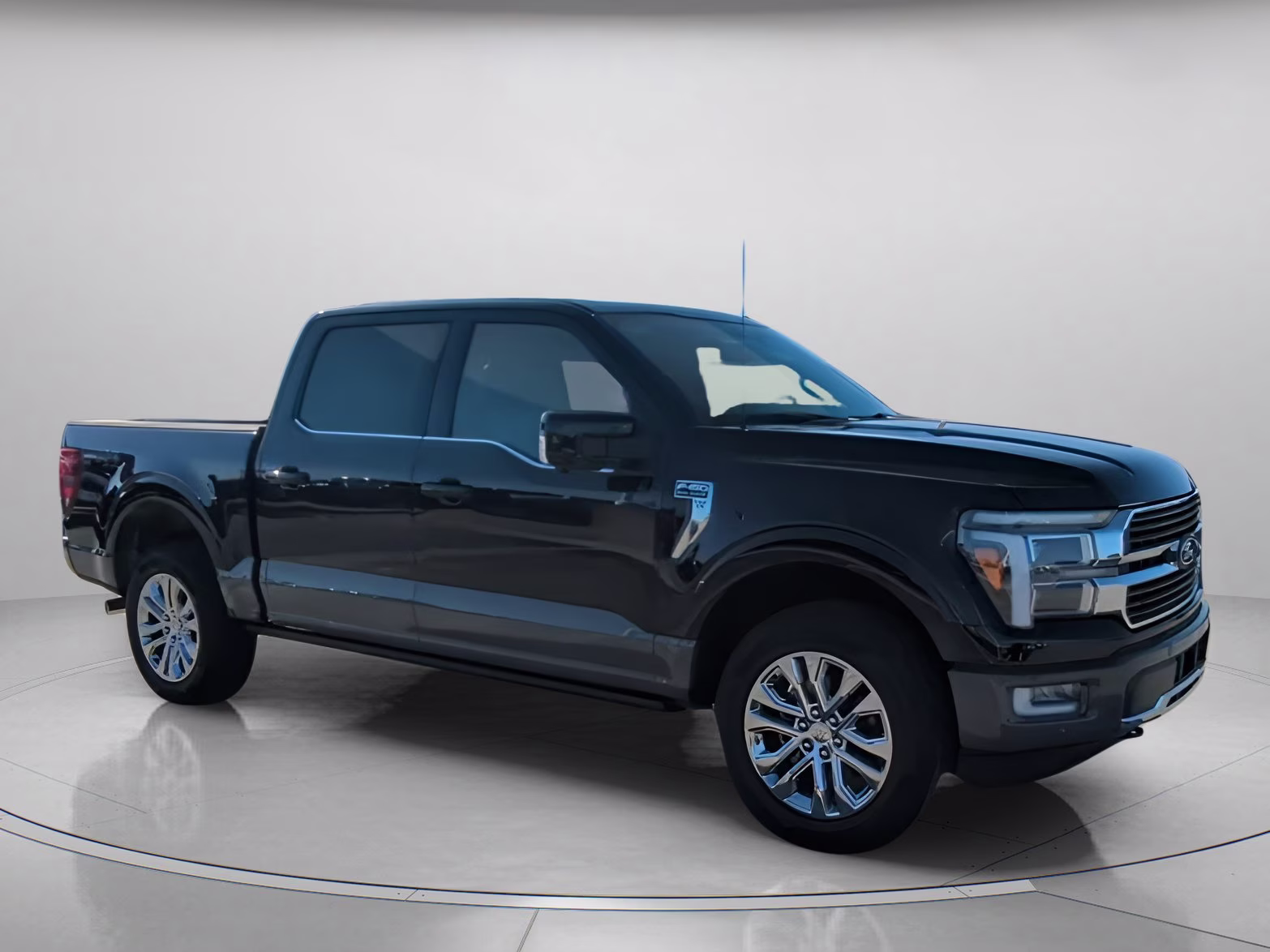 2026 Agate Black Metallic Ford F-150 King Ranch Crew Cab Pickup 4X4 Truck