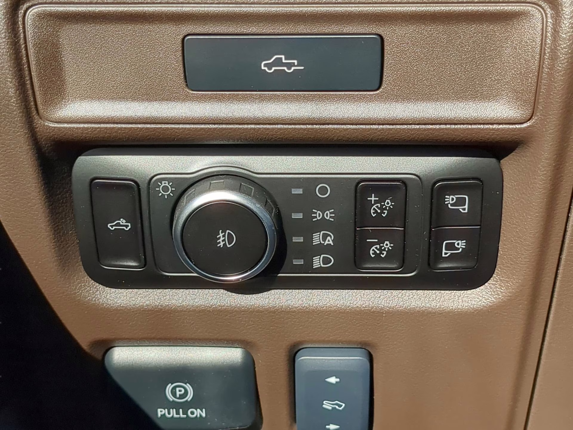 2026 Agate Black Metallic Ford F-150 King Ranch Crew Cab Pickup 4X4 Truck