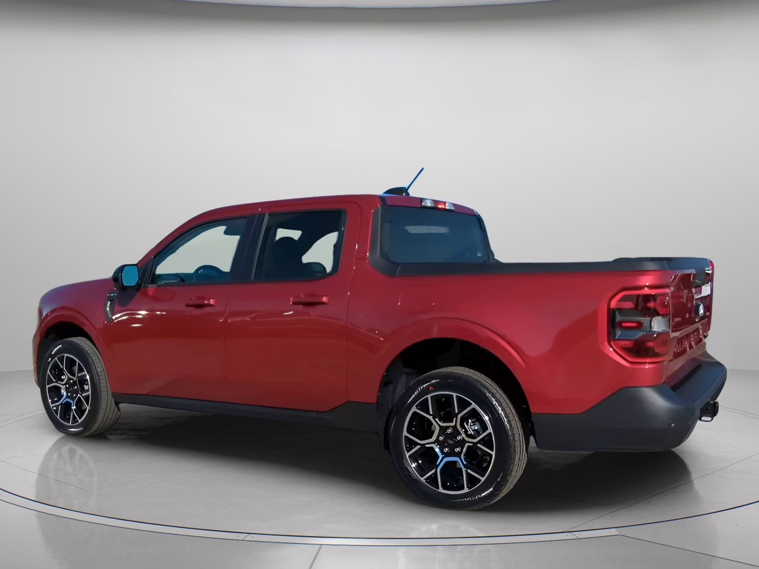 2026 Ruby Red Metallic Tinted Clearcoat Ford Maverick LARIAT Crew Cab Pickup AWD Truck