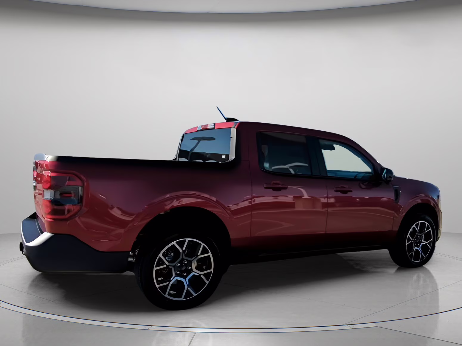 2026 Ruby Red Metallic Tinted Clearcoat Ford Maverick LARIAT Crew Cab Pickup AWD Truck