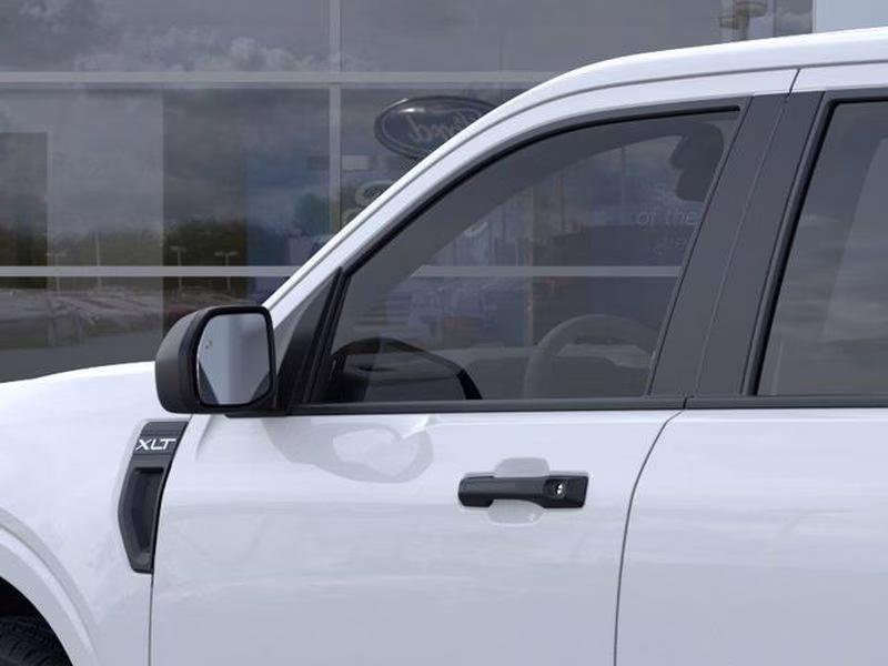 2026 Oxford White Ford Maverick XLT AWD Truck