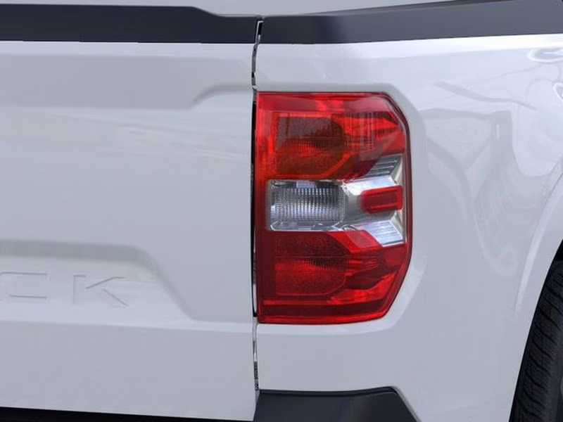 2026 Oxford White Ford Maverick XLT AWD Truck
