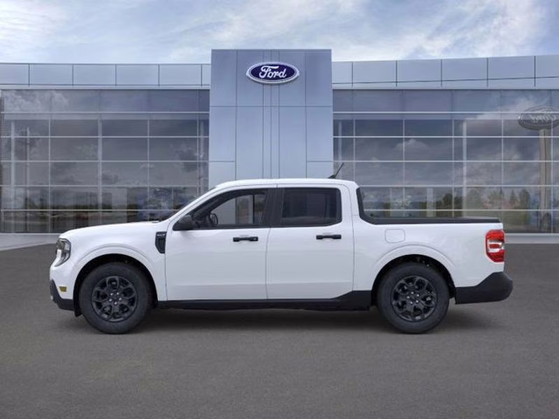 2026 Oxford White Ford Maverick XLT AWD Truck