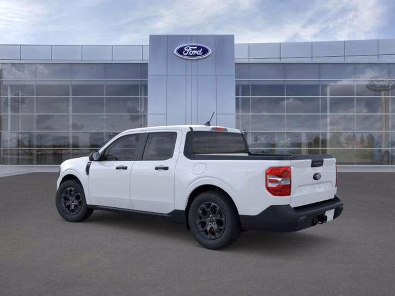 2026 Oxford White Ford Maverick XLT AWD Truck