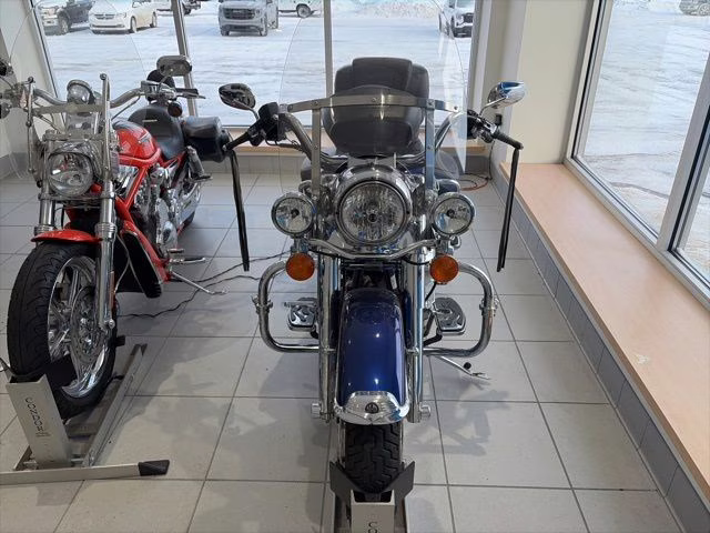 2006 Blue Harley-Davidson Road King Classic Motorcycle