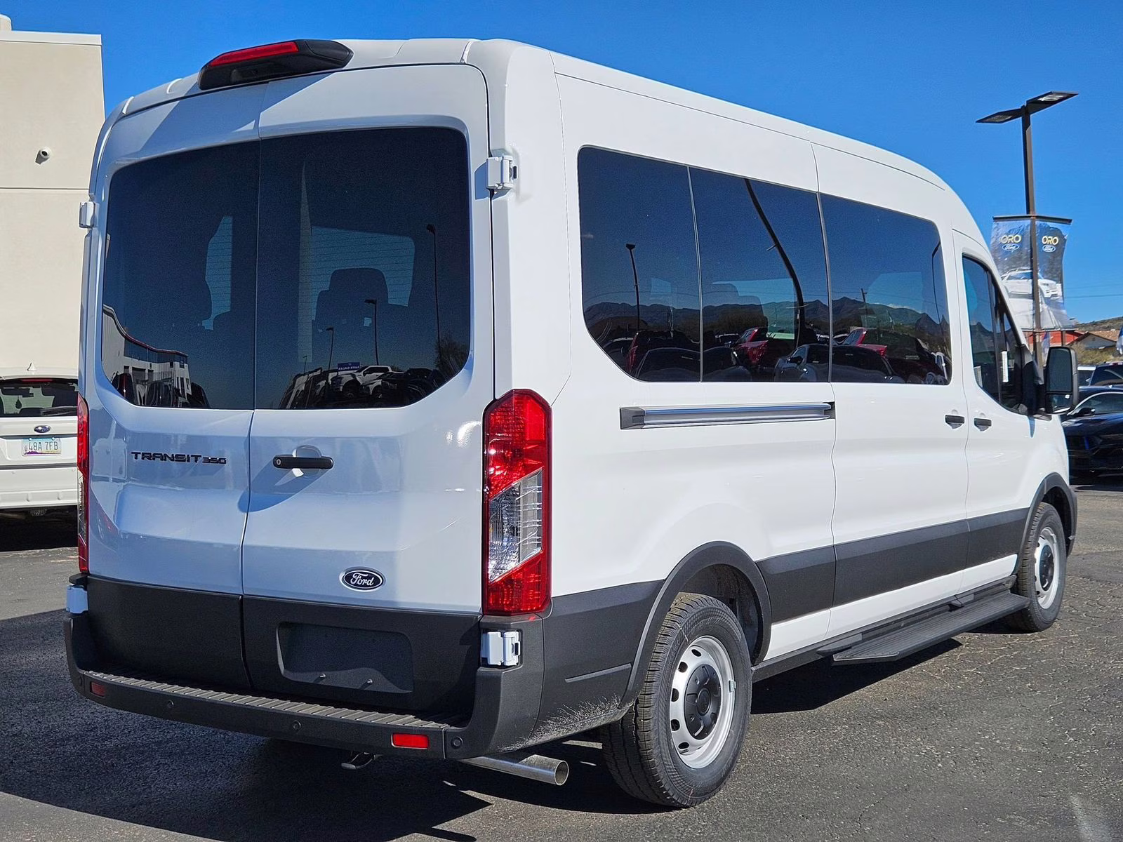 2026 Oxford White Ford Transit-350 XL RWD Crossover
