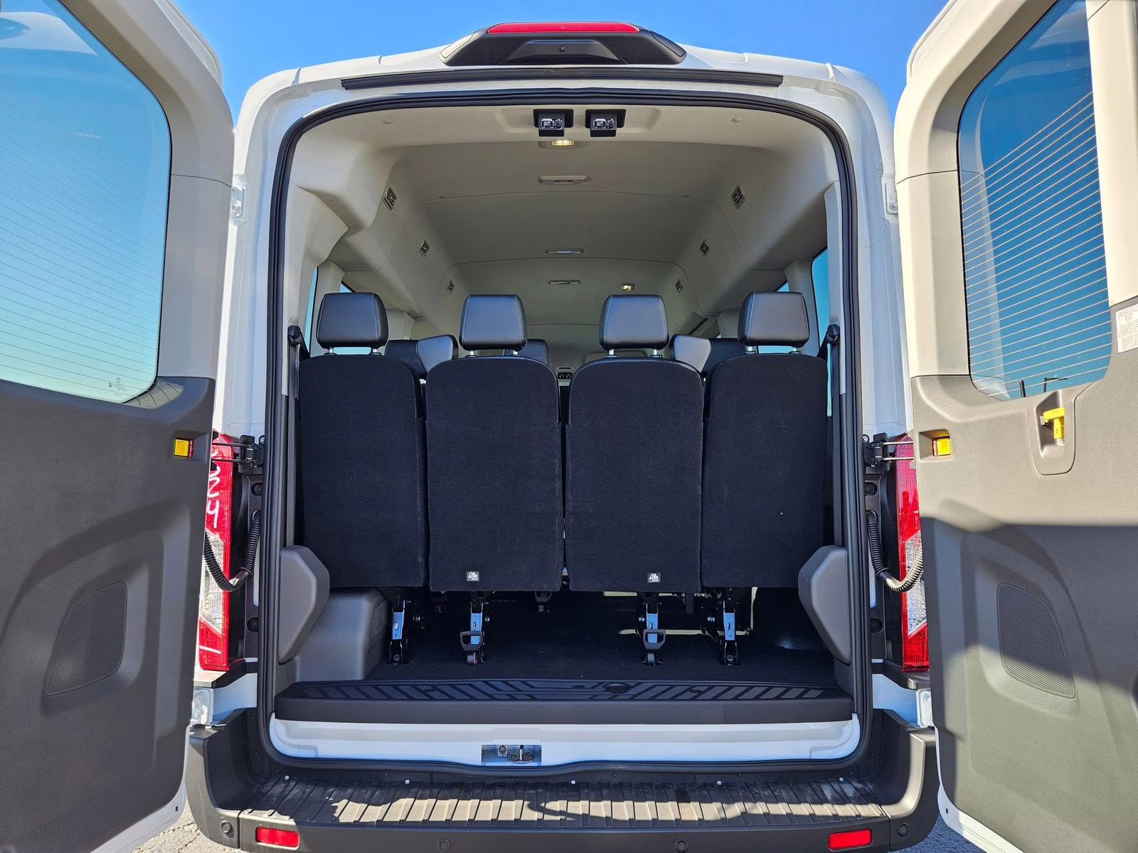 2026 Oxford White Ford Transit-350 XL RWD Crossover