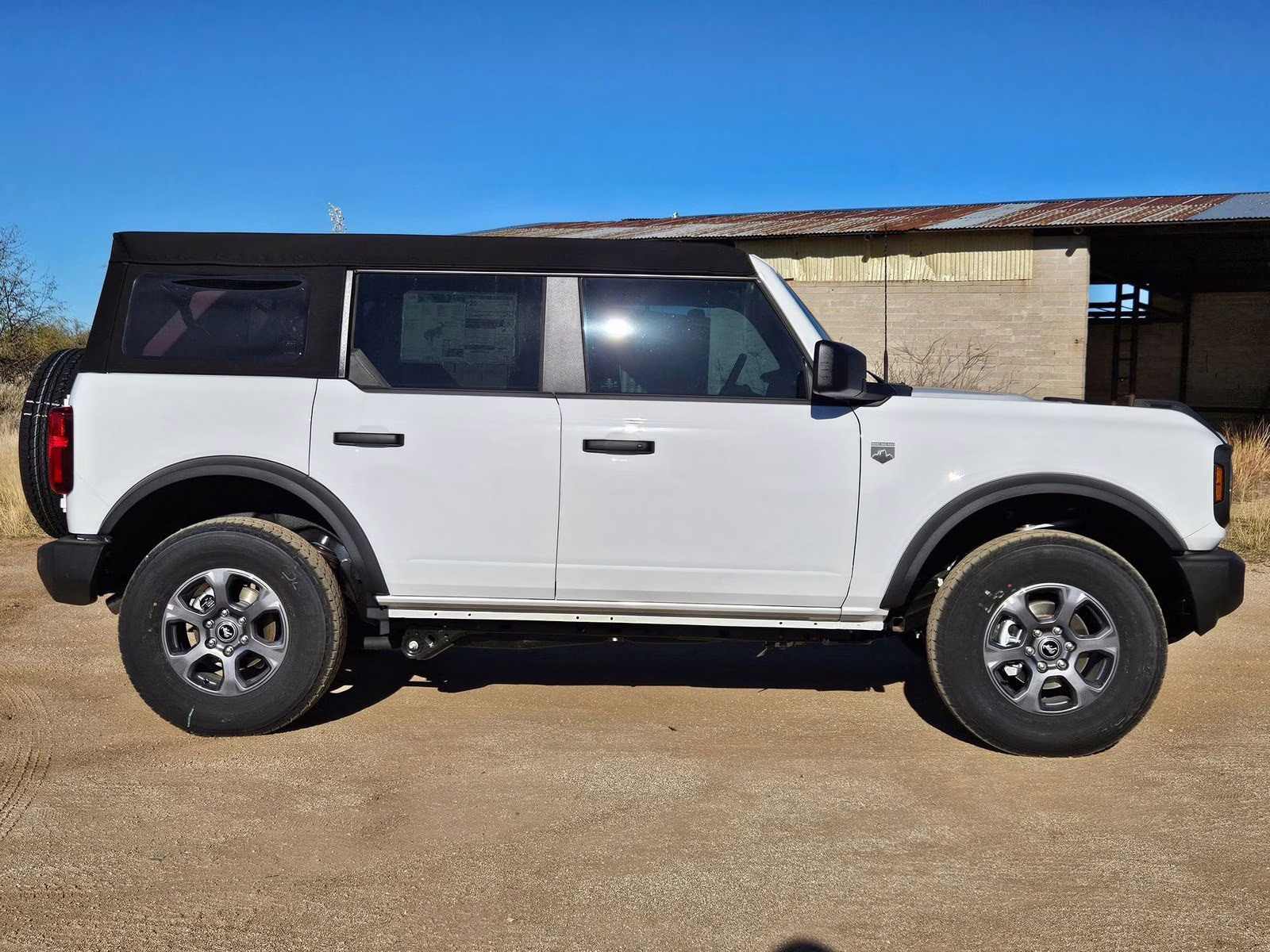 2025 Oxford White Ford Bronco Big Bend 4X4 SUV