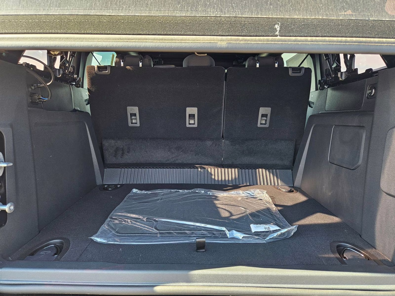 2025 Shadow Black Ford Bronco Big Bend 4X4 SUV