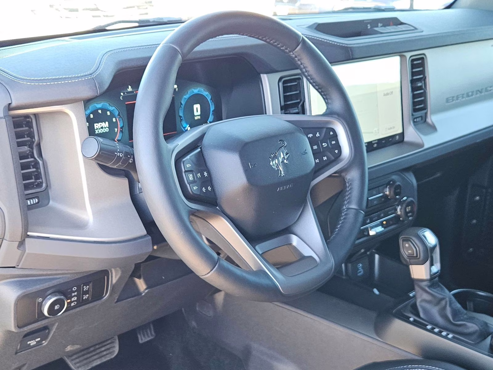 2025 Azure Gray Metallic Ford Bronco Outer Banks 4X4 SUV