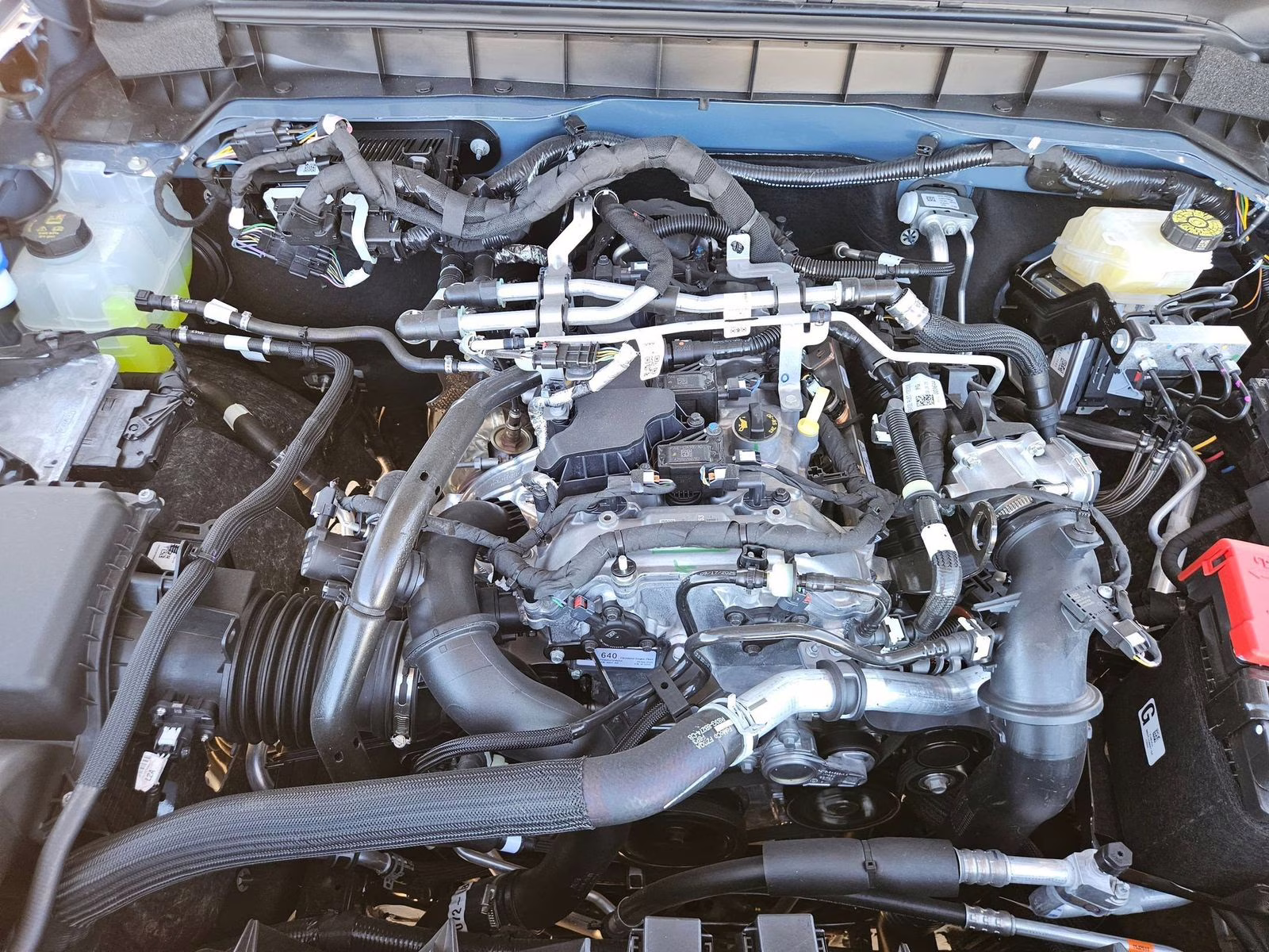 2025 Azure Gray Metallic Ford Bronco Outer Banks 4X4 SUV