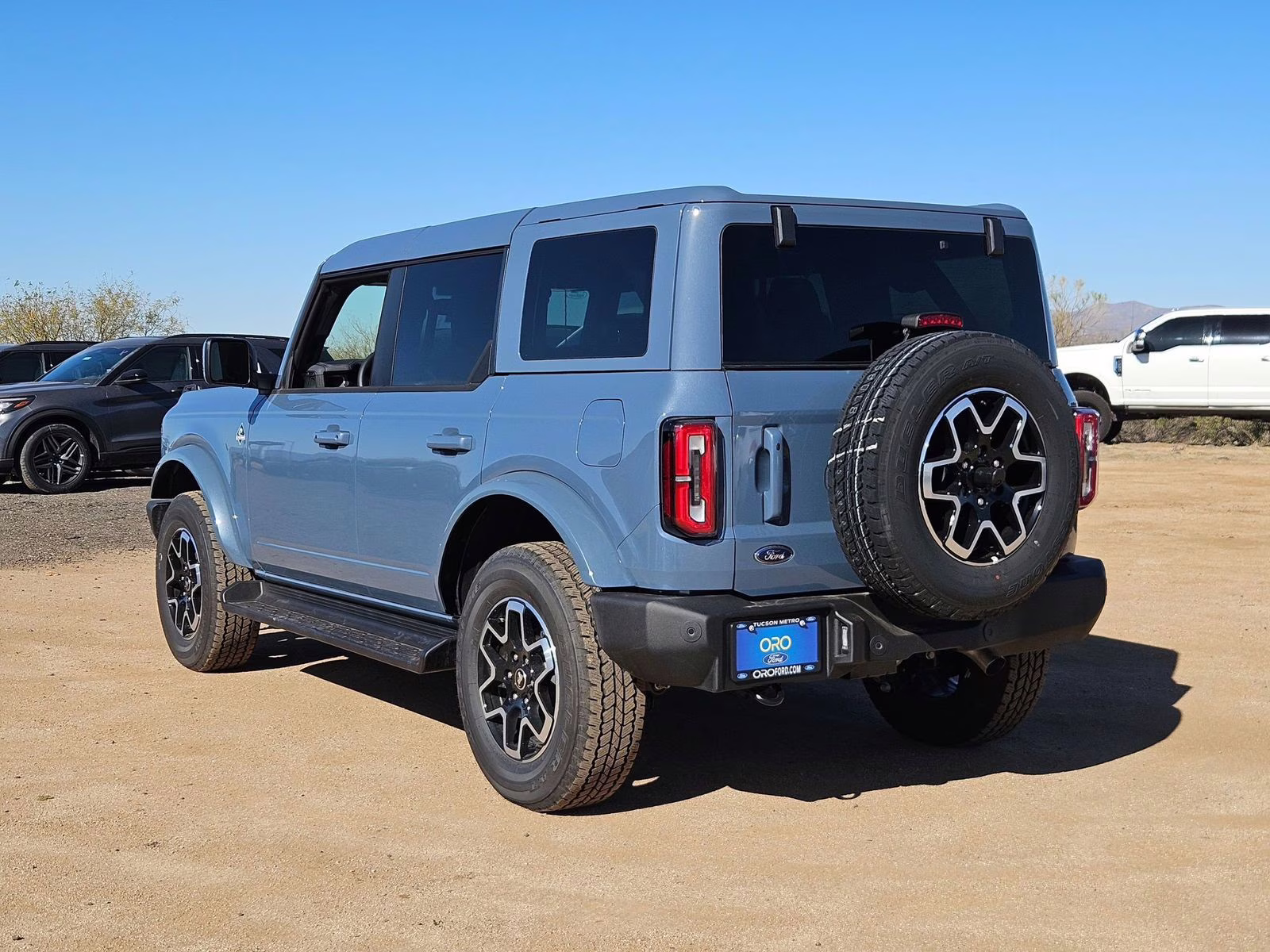 2025 Azure Gray Metallic Ford Bronco Outer Banks 4X4 SUV
