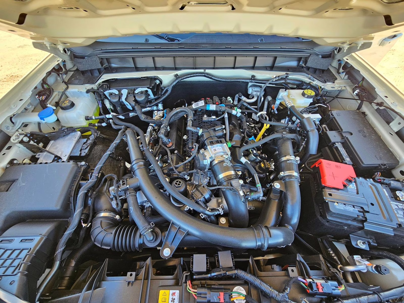 2025 Desert Sand Ford Bronco Outer Banks 4X4 SUV