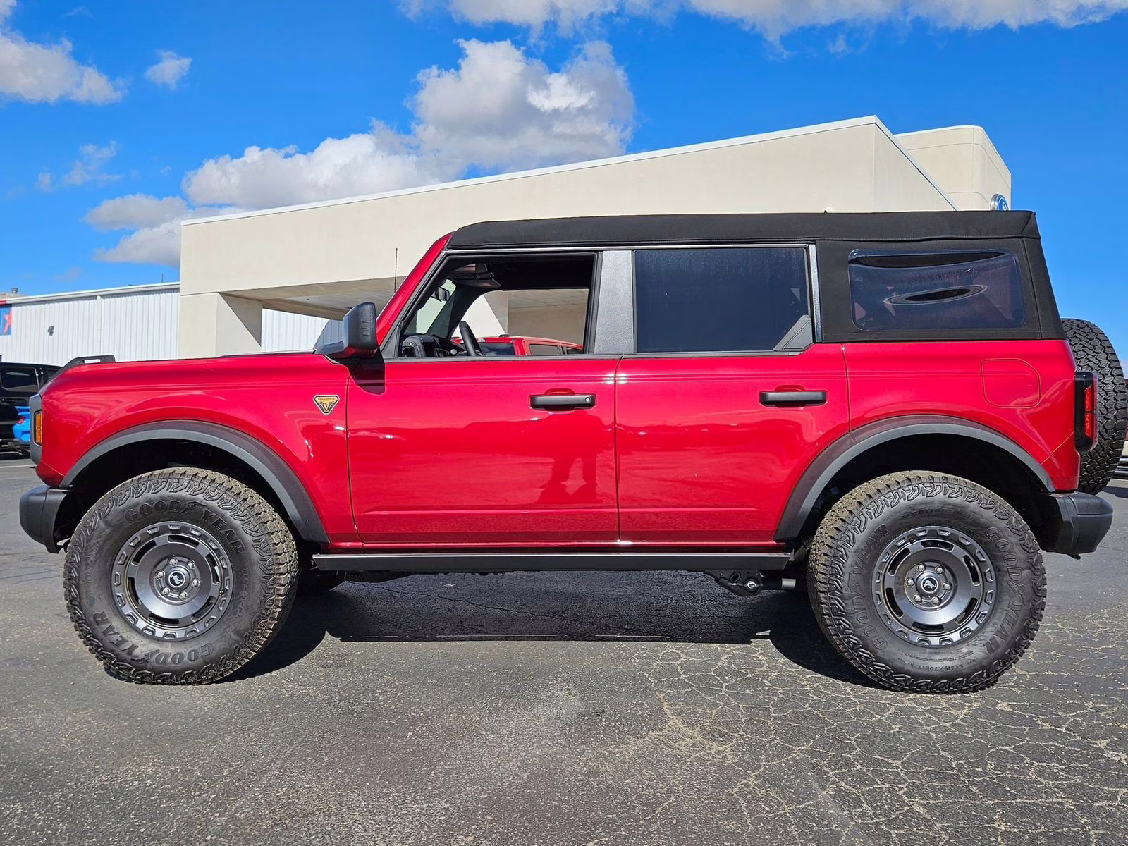 2025 Ruby Red Metallic Ford Bronco Badlands 4X4 SUV