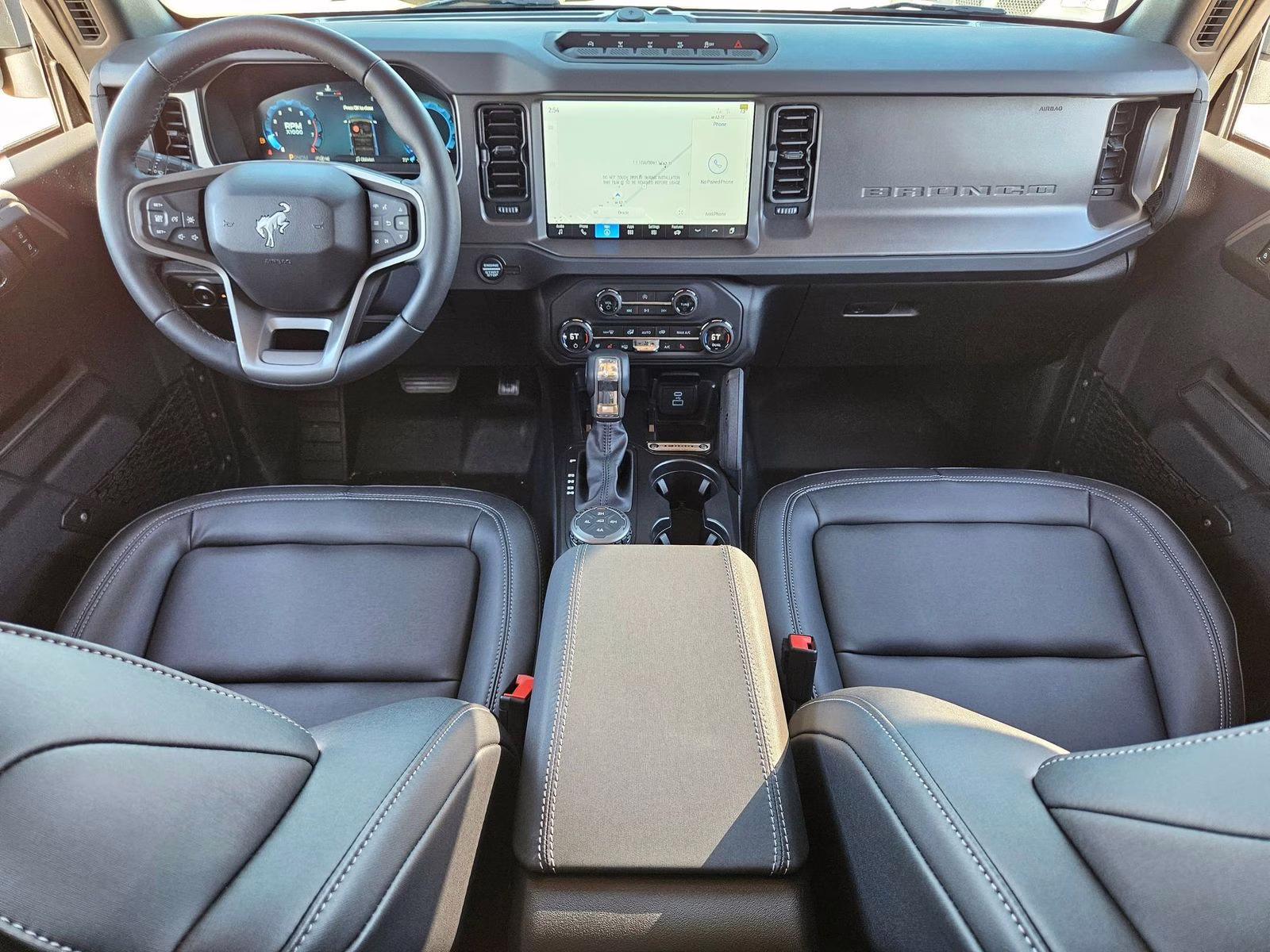 2025 Oxford White Ford Bronco Badlands 4X4 SUV