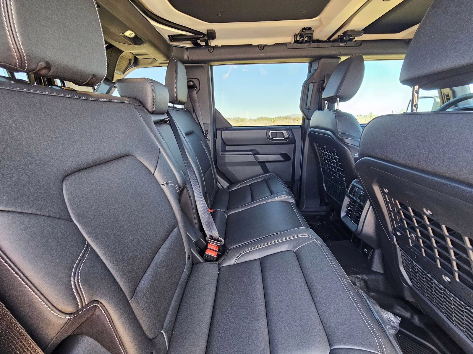 2025 Azure Gray Metallic Ford Bronco Badlands 4X4 SUV