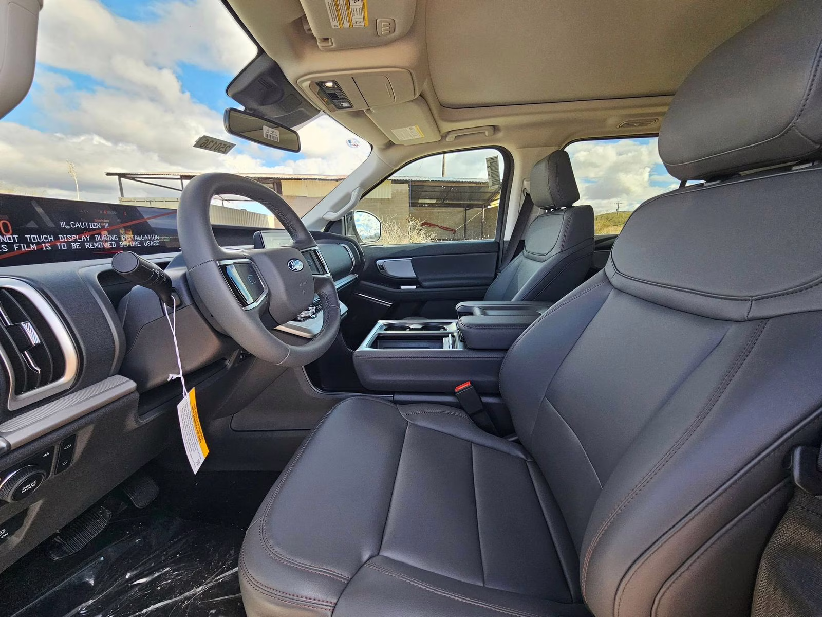 2025 White Metallic Ford Expedition Max Active 4X4 SUV