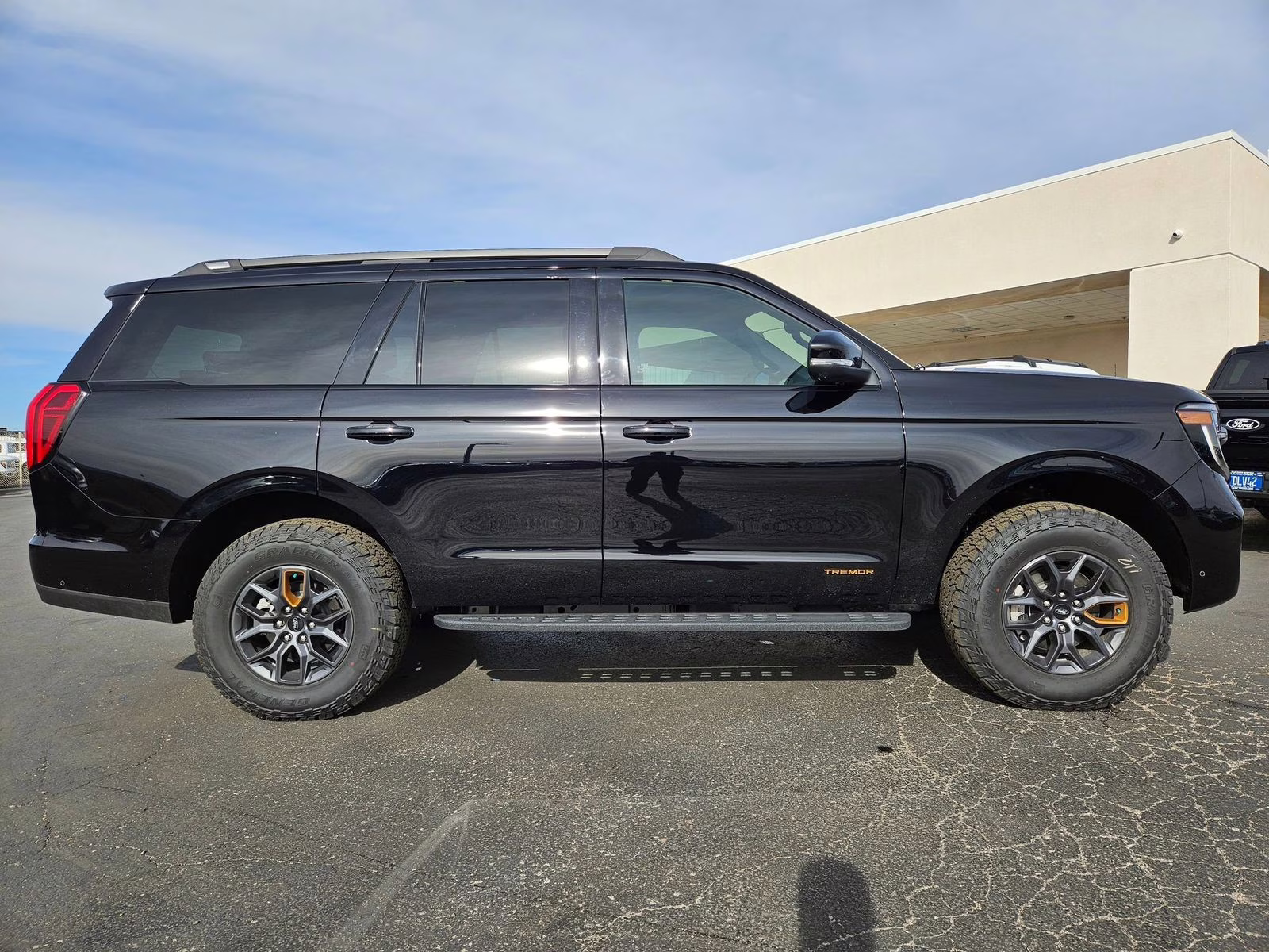 2025 Black Metallic Ford Expedition Tremor 4X4 SUV